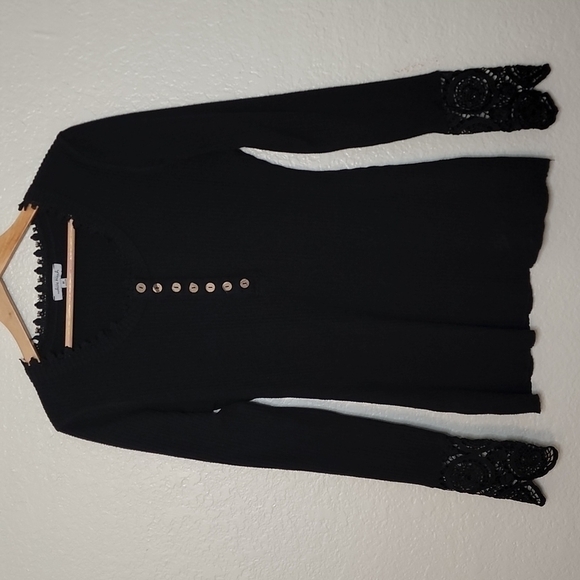 White Birch - Long Sleeve Solid Rib Knit Lace Trim Button Up Henley Top - Picture 2 of 8